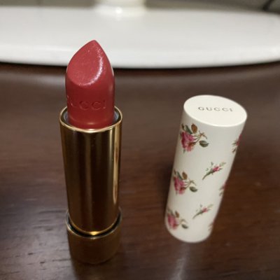 古驰(gucci)2019新款口红哑光金管碎花唇膏口红3.