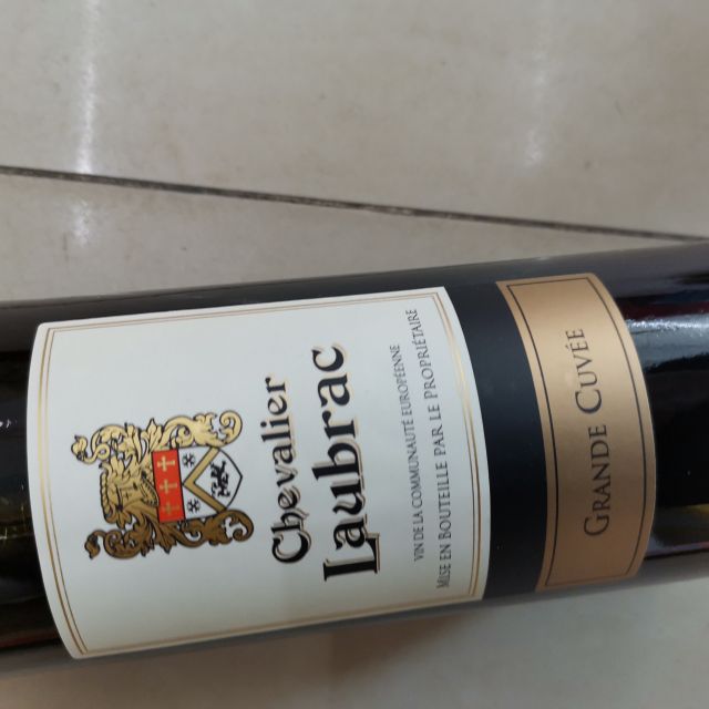 骑士巴鲁克干红葡萄酒750毫升瓶