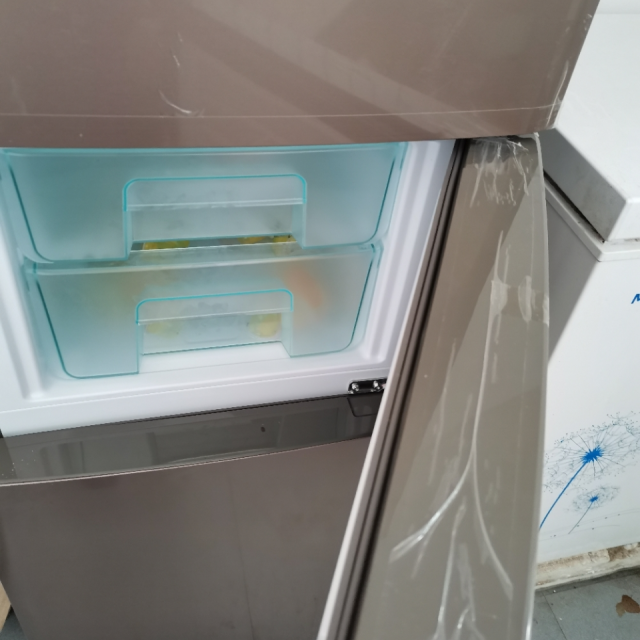 海尔haier206升三门冰箱中门软冷冻冷藏家用租房节能静音电冰箱bcd206