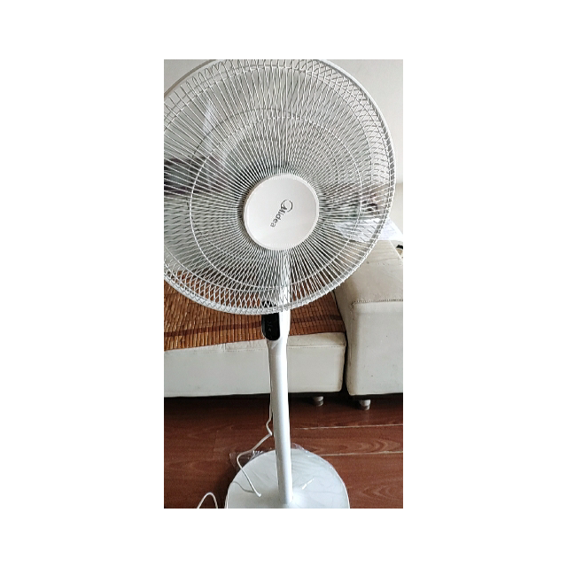 美的(midea)电风扇fs40-18ar 变频遥控 落地扇 转页送风方式 支持定时