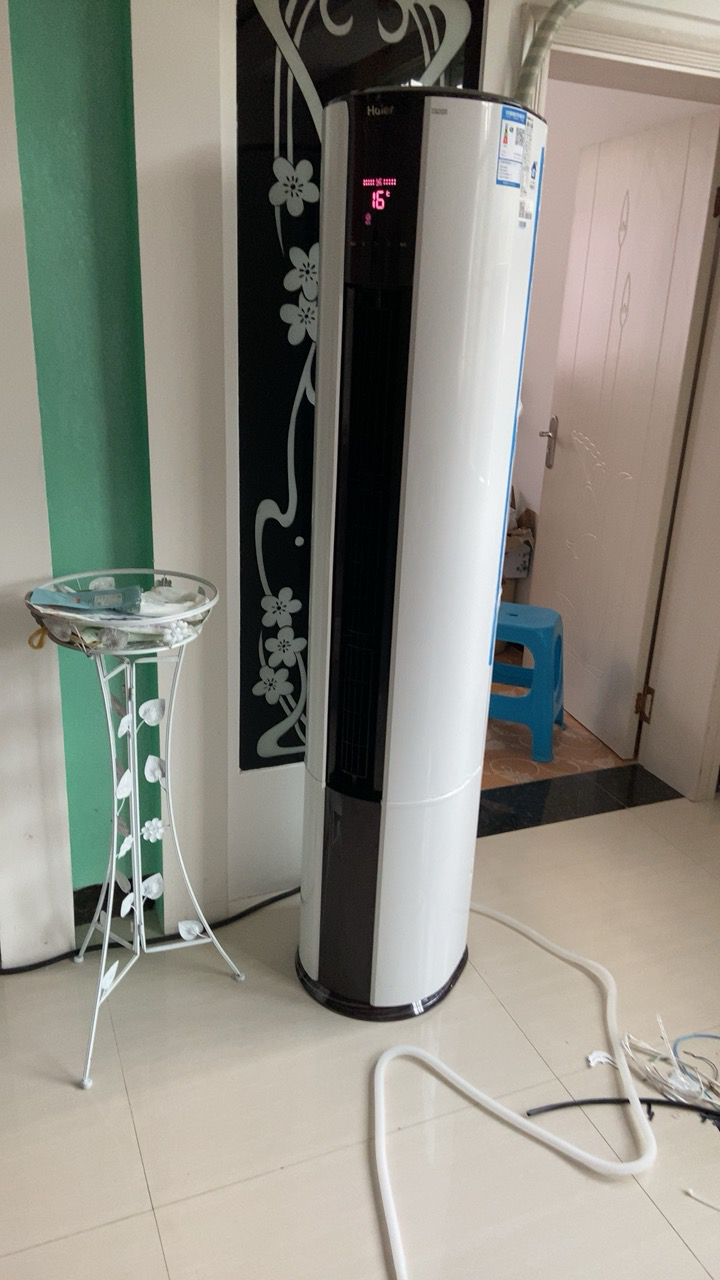 海尔(haier)3匹 变频 kfr-72lw/17eds21au1 1级能效 静音 家用空调