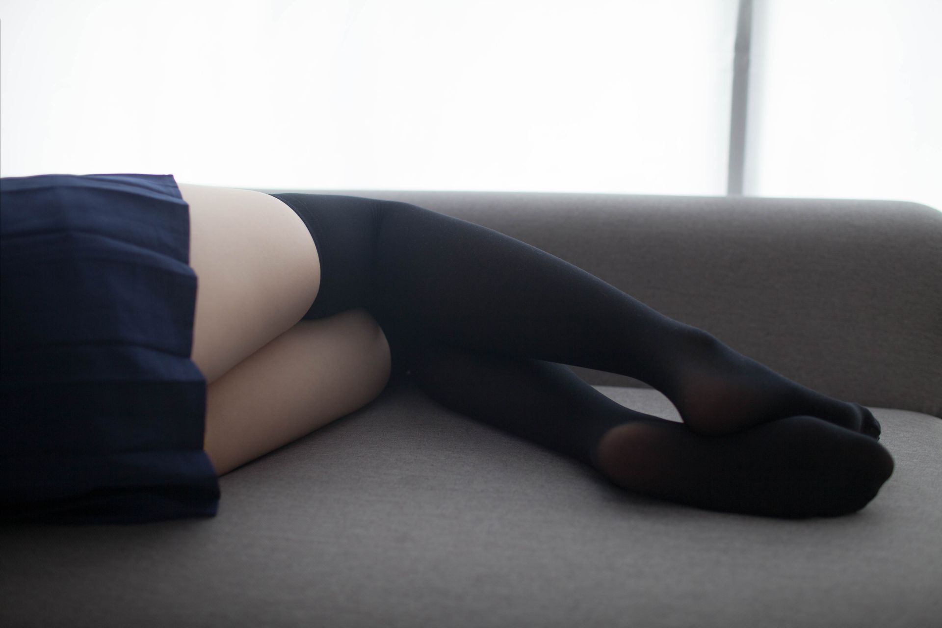 少女秩序 VOL.006 新买的黑丝 兔玩映画 第38张