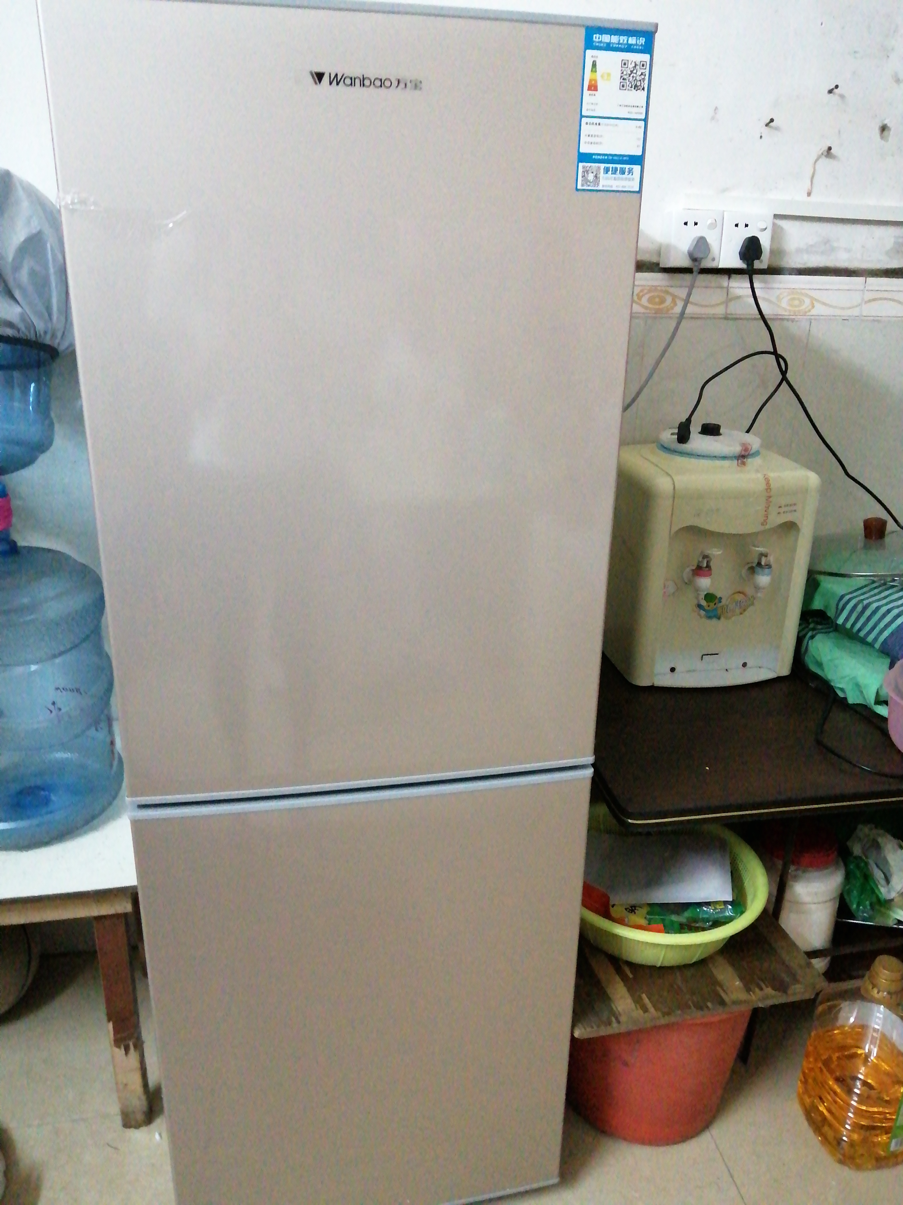 万宝(wanbao)bcd-182dsn 182升 双门冰箱 静音节能 直冷小冰箱 家用
