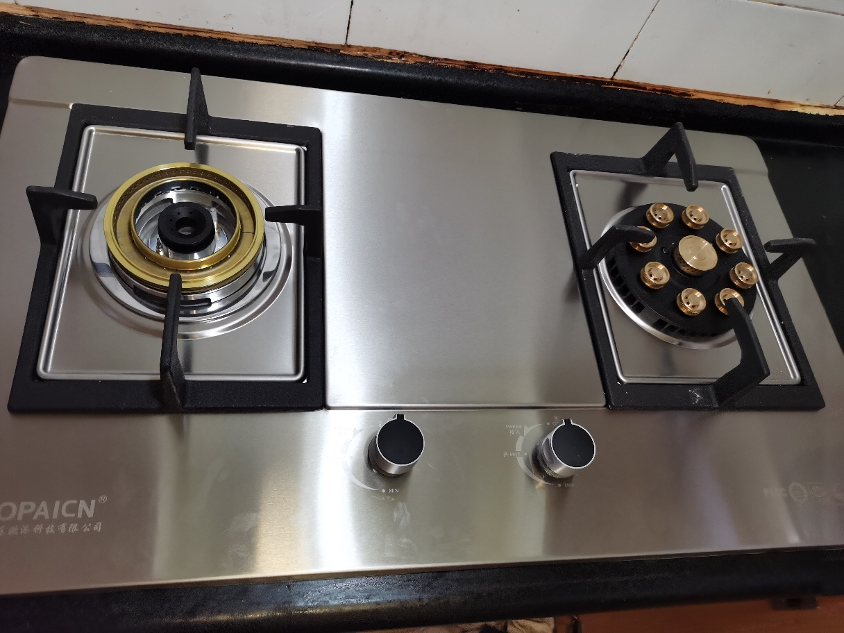 内旋火天然气灶