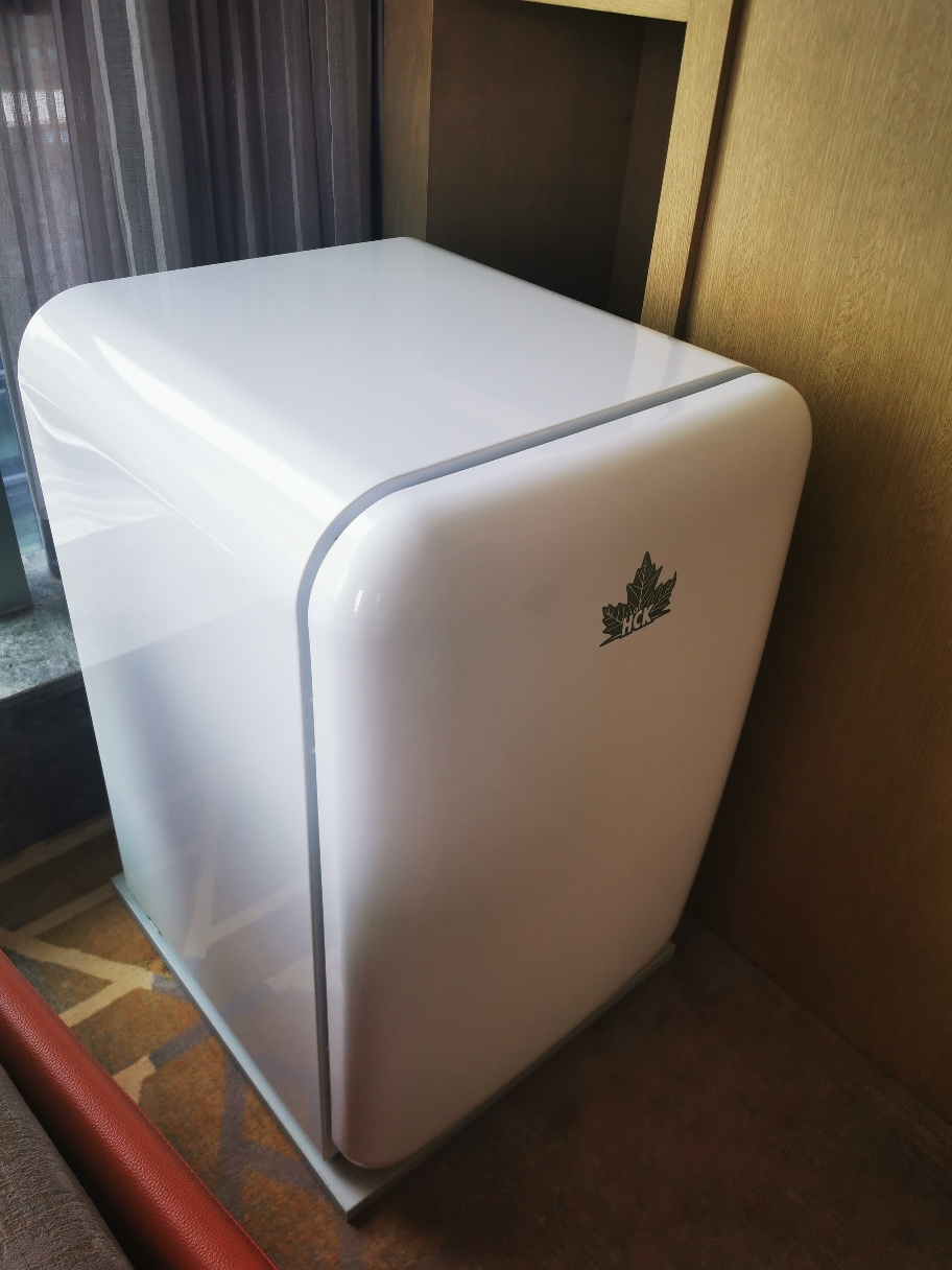 hck哈士奇 bc-130rdc复古彩色小冰箱单门迷你小型家用冷藏冻饮料酒