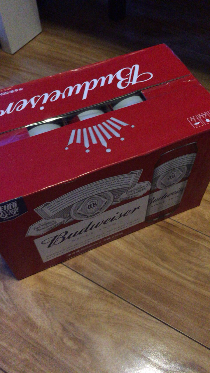 百威(budweiser)啤酒经典醇正550ml*15听整箱装啤酒苏宁自营国产啤酒