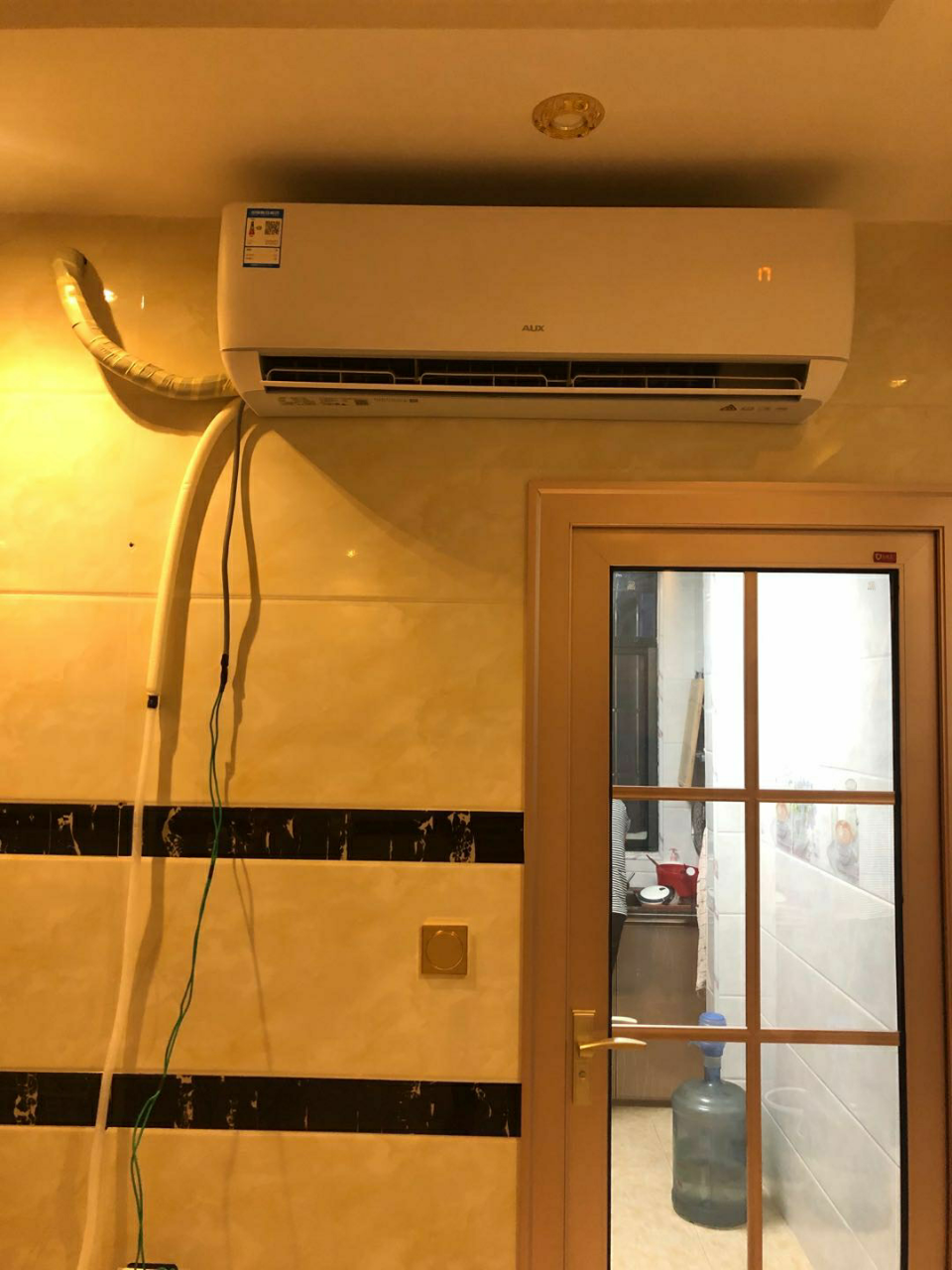 冷暖空调壁挂式空调挂机家用 2级能效 强力除湿自动水洗 kfr-72gw/r3z