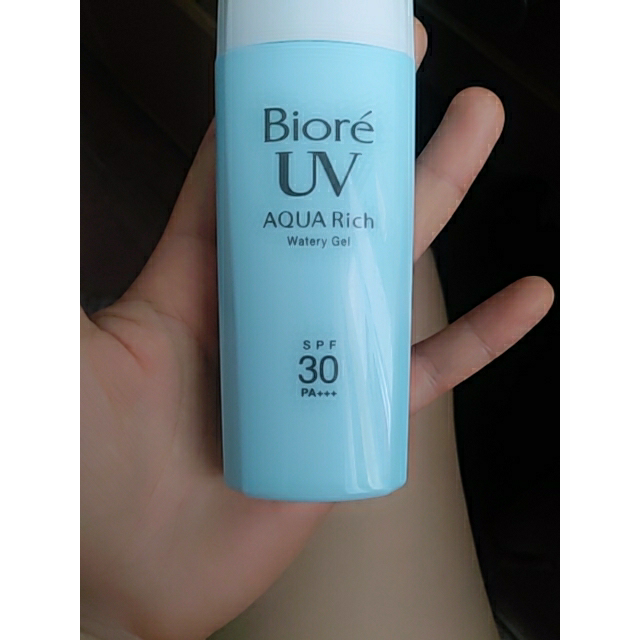 屈臣氏碧柔水活防晒保湿水凝露spf30pa90毫升防晒隔离