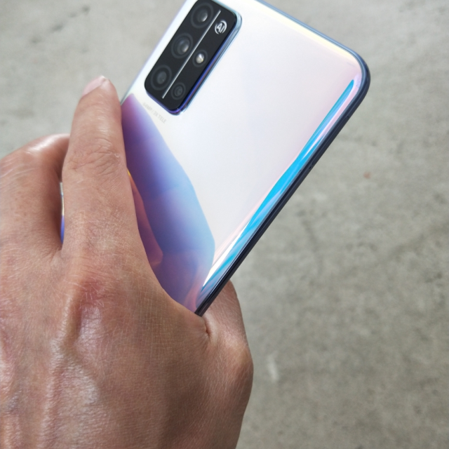 荣耀30s8gb256gb蝶羽白梦幻3d蝶羽光效麒麟8205g芯片6400万全焦段四摄