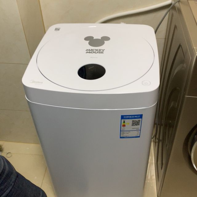 美的mb30v05全自动3公斤kg小型迷你波轮洗衣机宝宝婴儿内衣隔离除螨洗