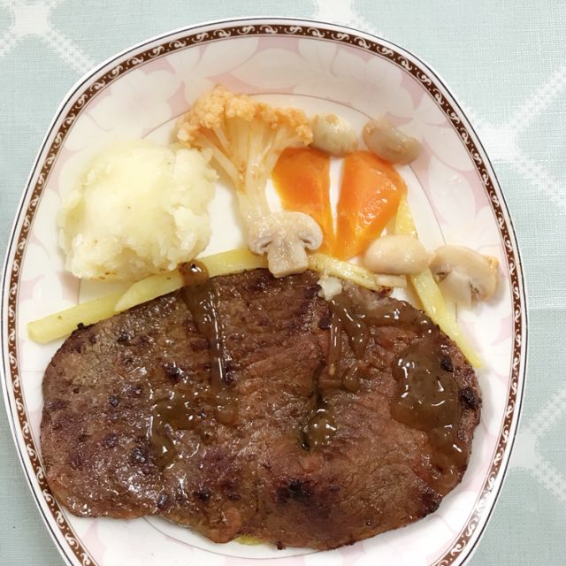 绝世西冷家庭整切牛排100克10片装特惠装赠刀叉酱包