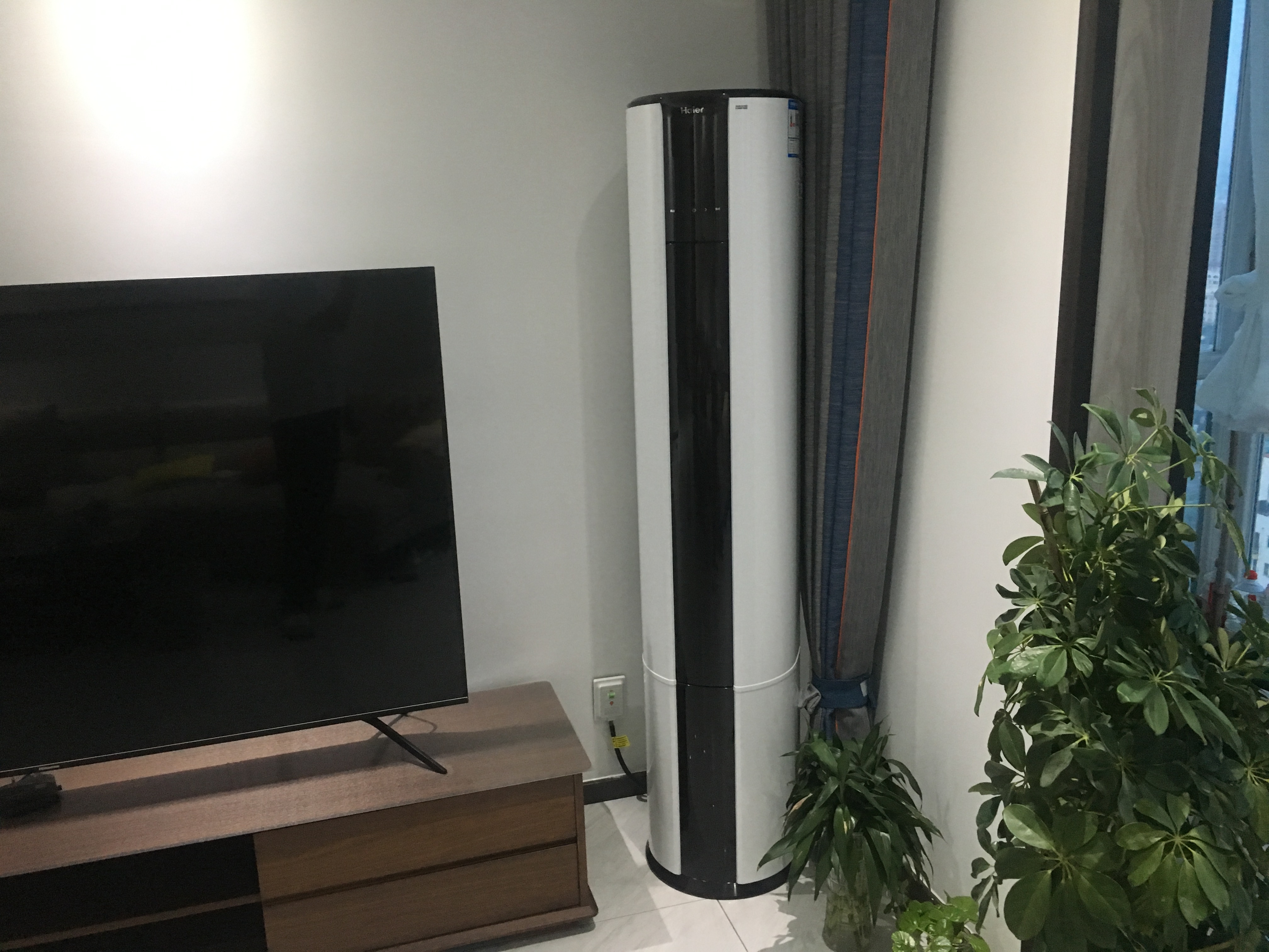 haier/海尔空调3匹 柜机 三级能效变频立柜式 静音 快速冷暖柜机 客厅