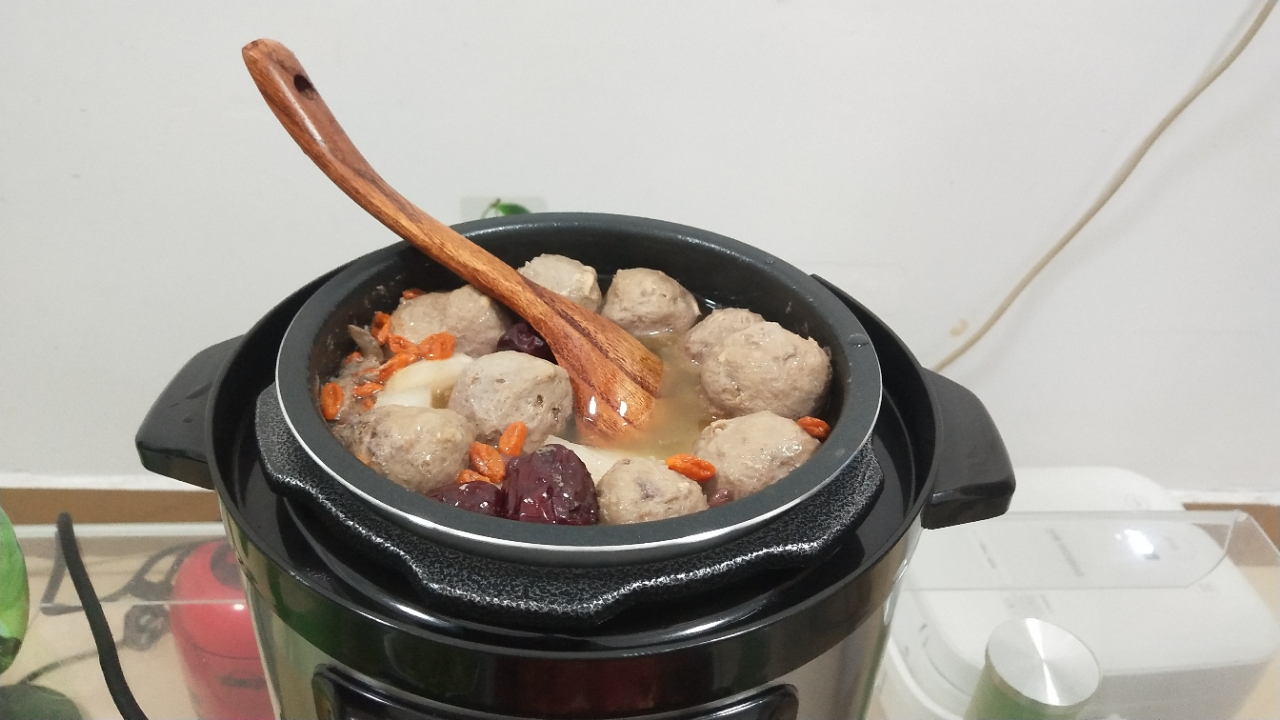【99元任选4件】牛秘书 澳洲牛肉丸250g 潮汕手打工艺 火锅食材底料