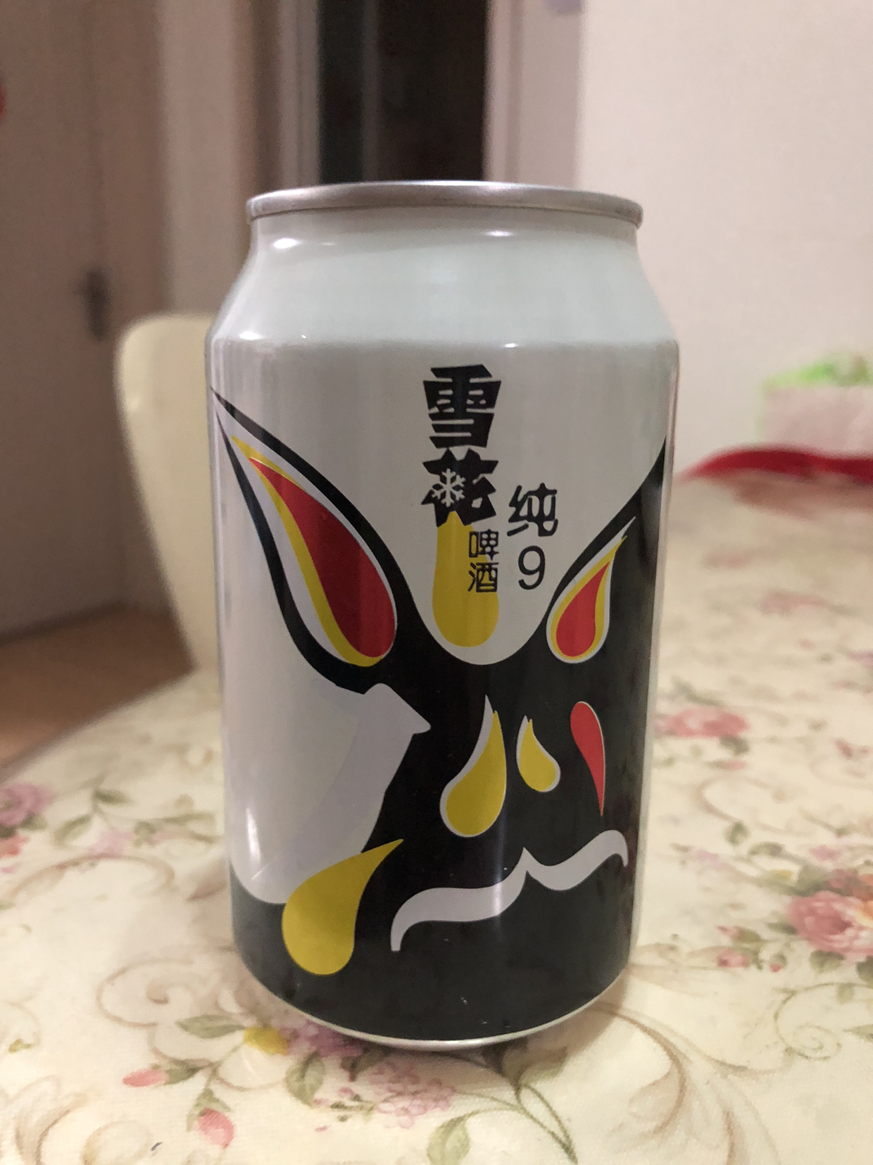 雪花9.9度啤酒图片