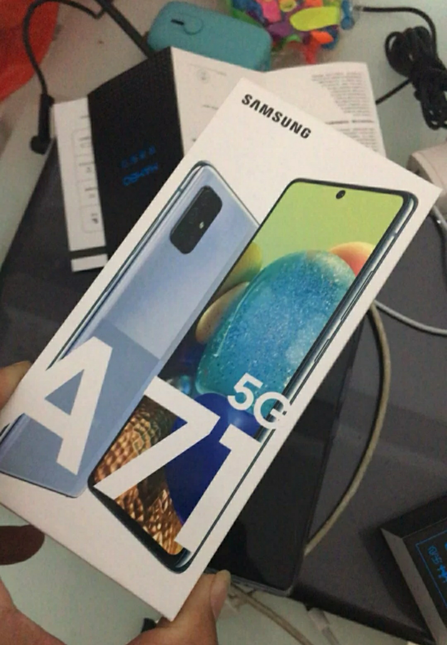 三星galaxy a71 5g版(sm-a7160)8gb 128gb 镭丝黑 全面屏6400万后置四