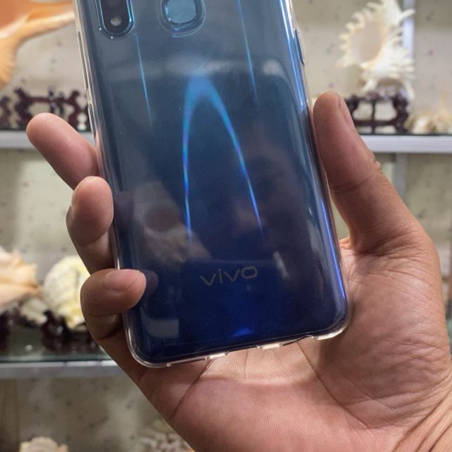vivoz5x极光色8128g极点屏手机5000mah大电池三摄拍照手机全网通4g