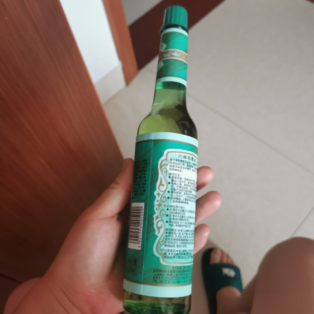 六神花露水195ml清凉舒爽祛痱止痒六神原液经典玻璃瓶