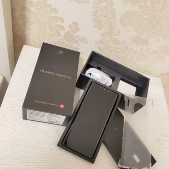 华为huaweimate30pro8gb128gb星河银超曲面环幕屏麒麟990智慧芯片4000