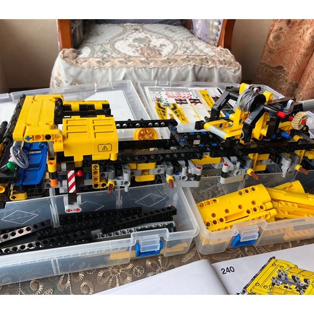 lego乐高technic机械组系列移动式起重机42108