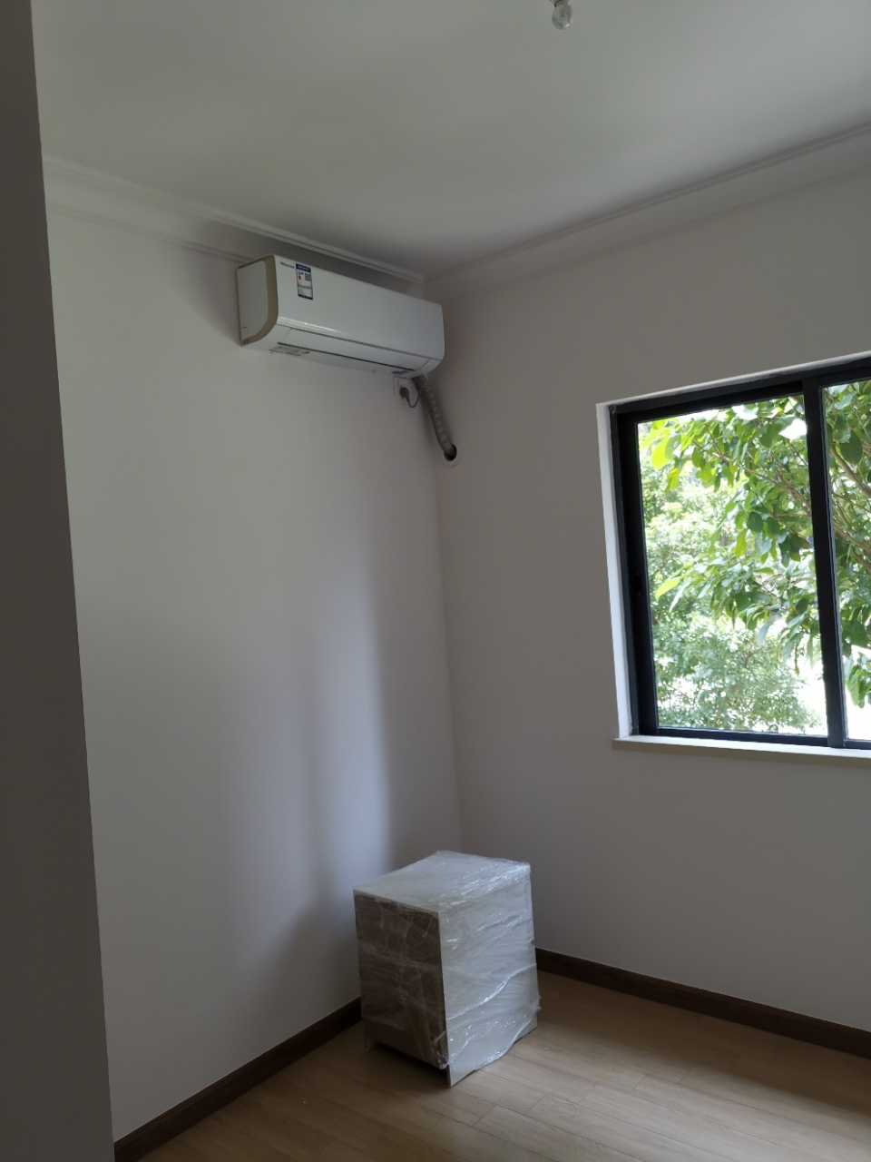 海信空调挂机一级变频 家用壁挂式 高温烘干自清洁 节能省电 卧室书房