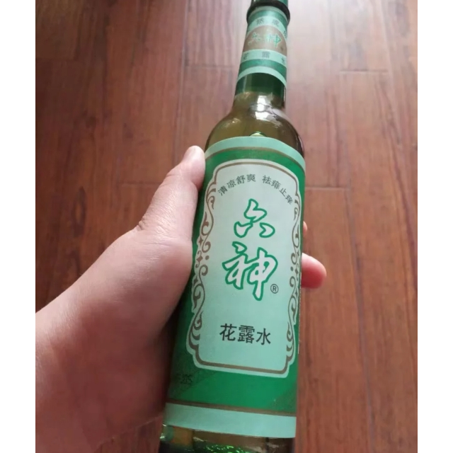 > 六神经典花露水驱蚊花露水195ml薄荷香型 驱蚊防蚊 祛痱止痒商品