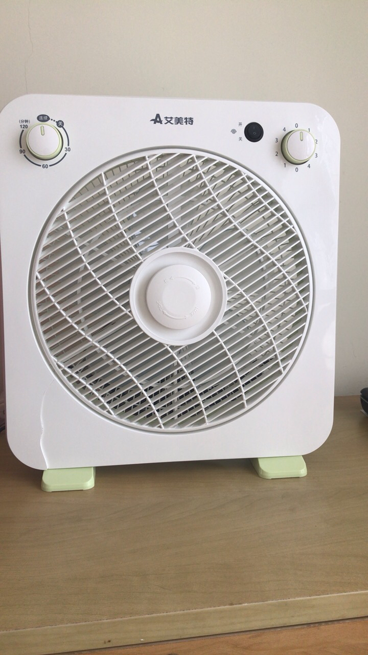 艾美特台式转页扇家用静音电风扇学生宿舍台扇鸿运扇办公室迷你风扇