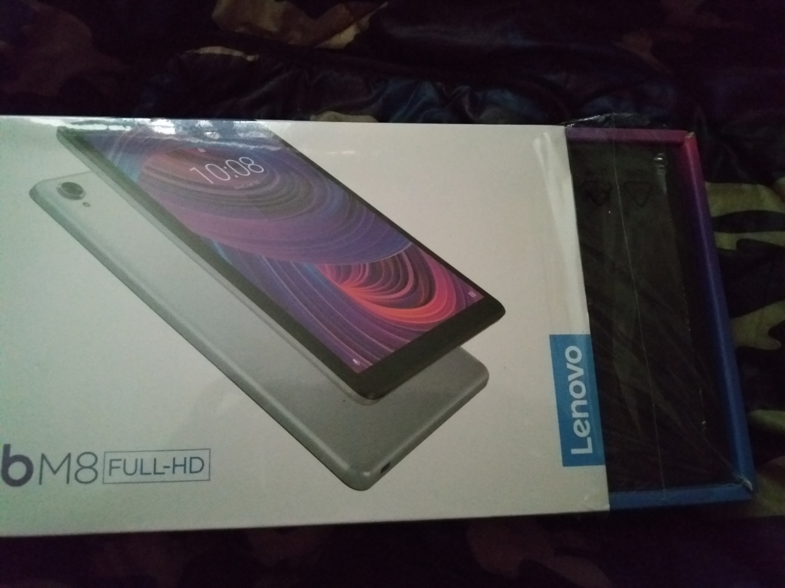 联想( lenovo ) tab m8 平板电脑8英寸 全高清 4g 64gb 杜比全景声