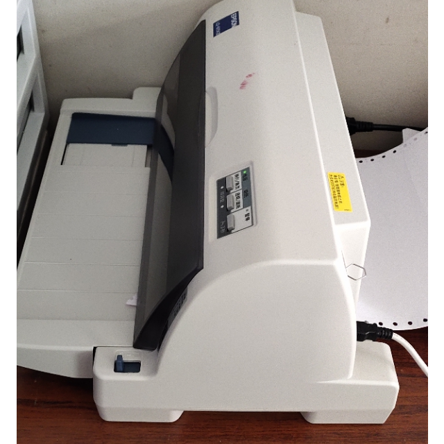 爱普生(epson) lq-615kii 针式打印机 lq-615k升级版针式打印机(82列)