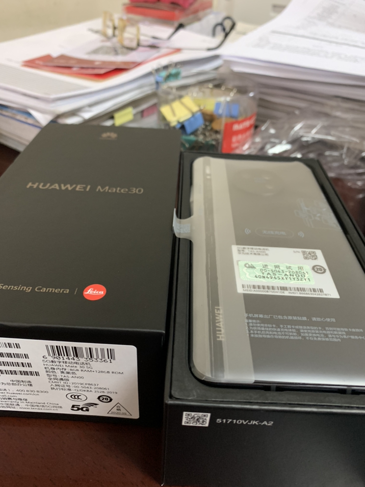 亮黑色 麒麟990 4000万徕卡三摄 移动联通电信5g手机 华为mate305g版