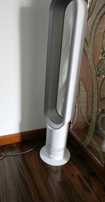 戴森(dyson)am07無葉電風扇 強勁穩定氣流 遙控落地扇進口塔扇 銀白色