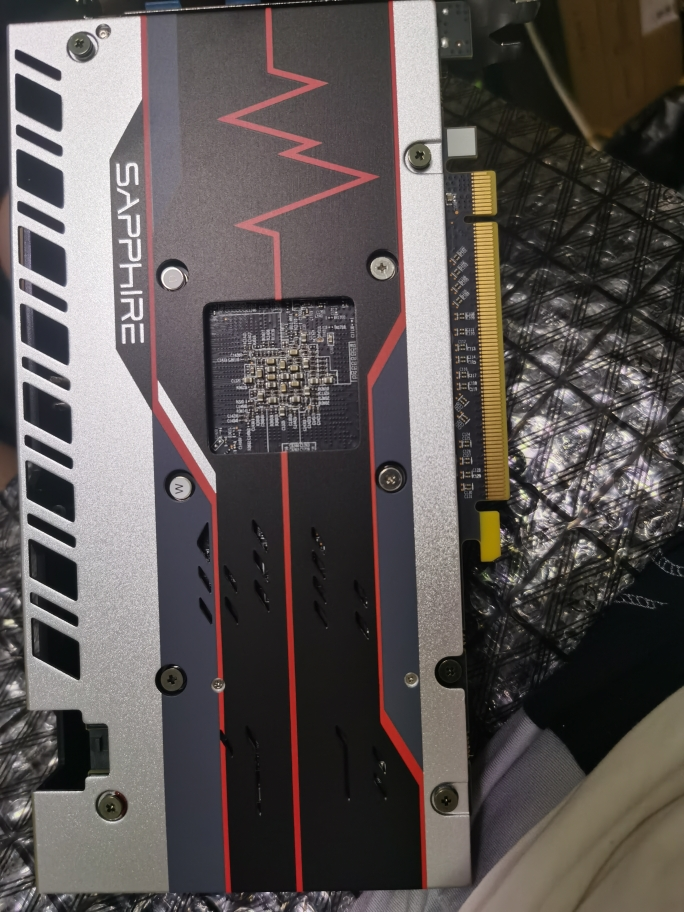 蓝宝石rx580 2048sp 8g 白金版 oc 电脑游戏显卡台式电脑主机吃鸡游戏
