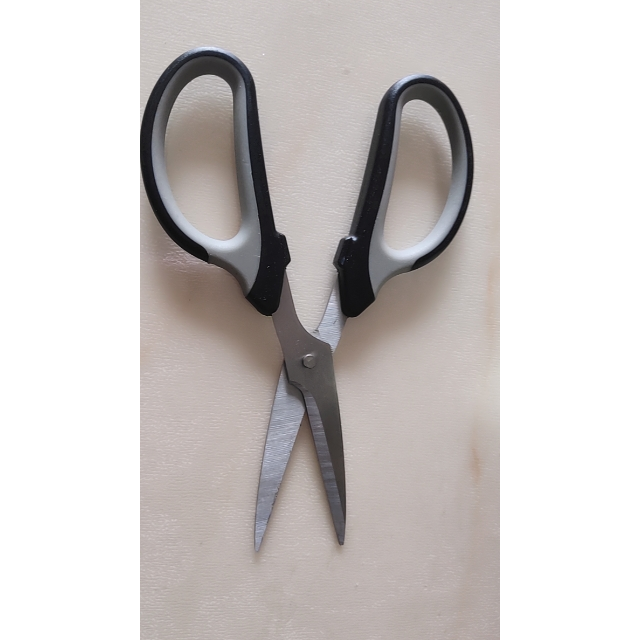 得力(deli)6018 剪刀美工剪办公用品剪子不锈钢家用大号剪纸裁剪缝纫