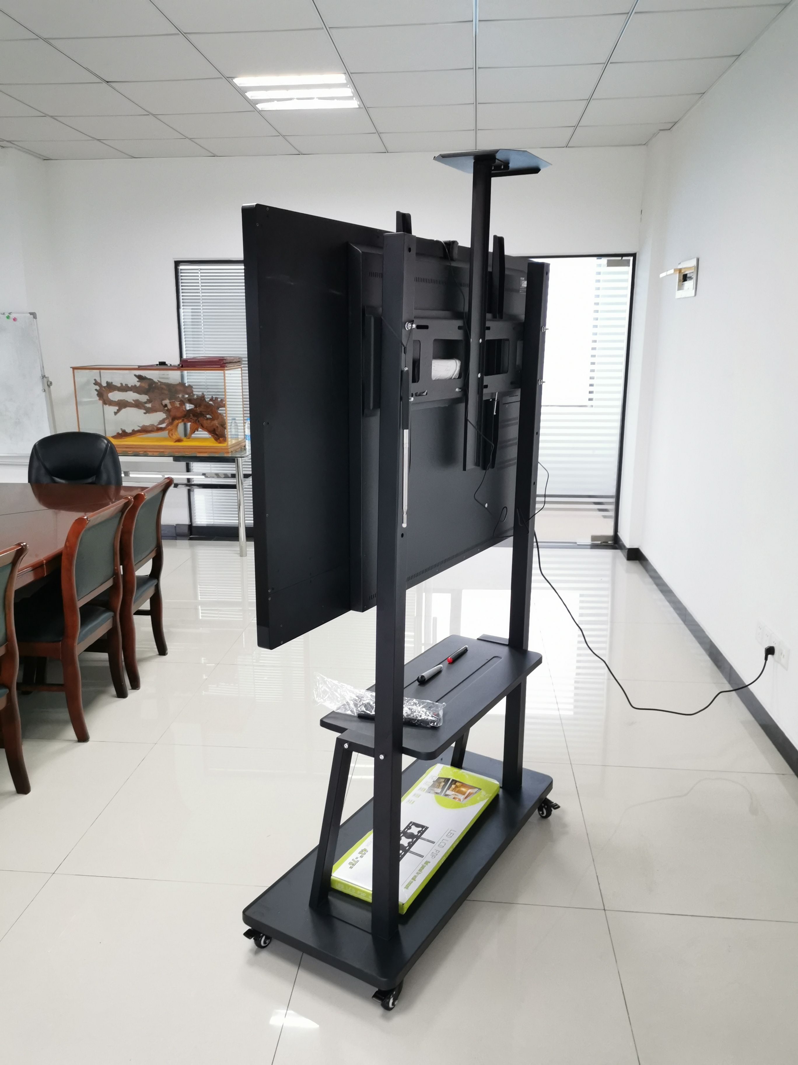 森克60英寸智能教学会议平板触摸屏电视 多媒体商务培训电脑互动电子