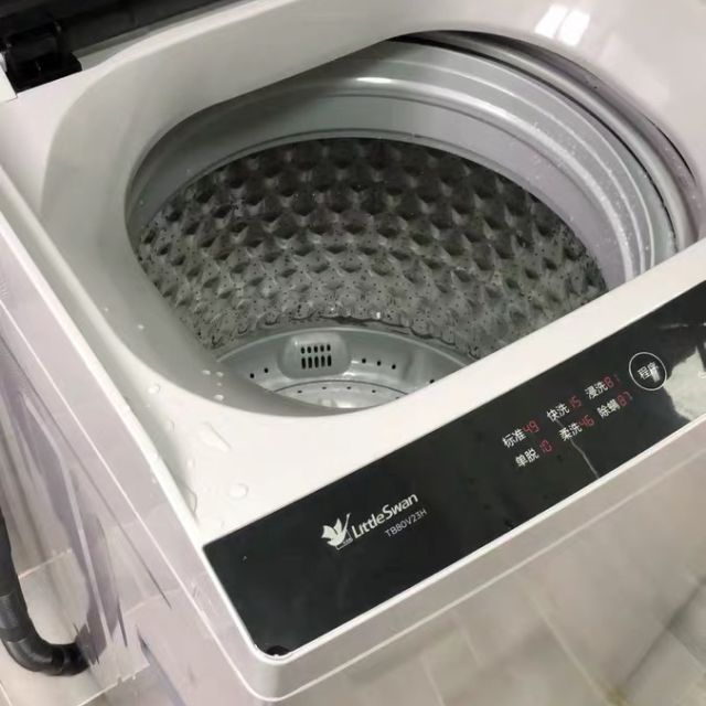 小天鹅littleswan8公斤波轮洗衣机全自动健康免清洗一键脱水品质电机