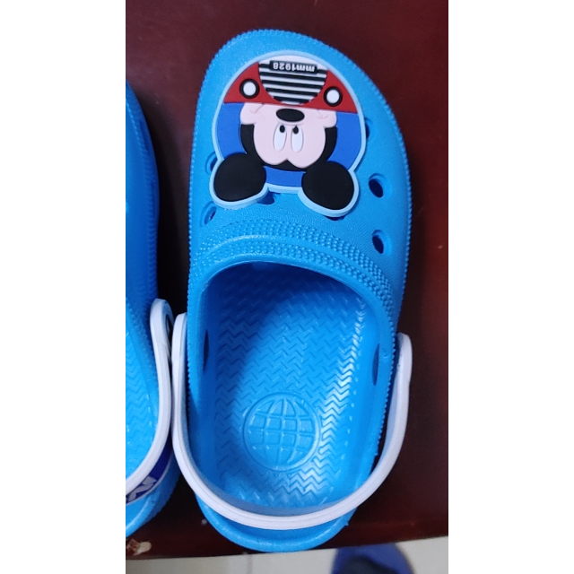 春款女宝宝凉拖鞋夏防滑软底儿童大头洞洞鞋男童沙滩游泳托鞋 天蓝色