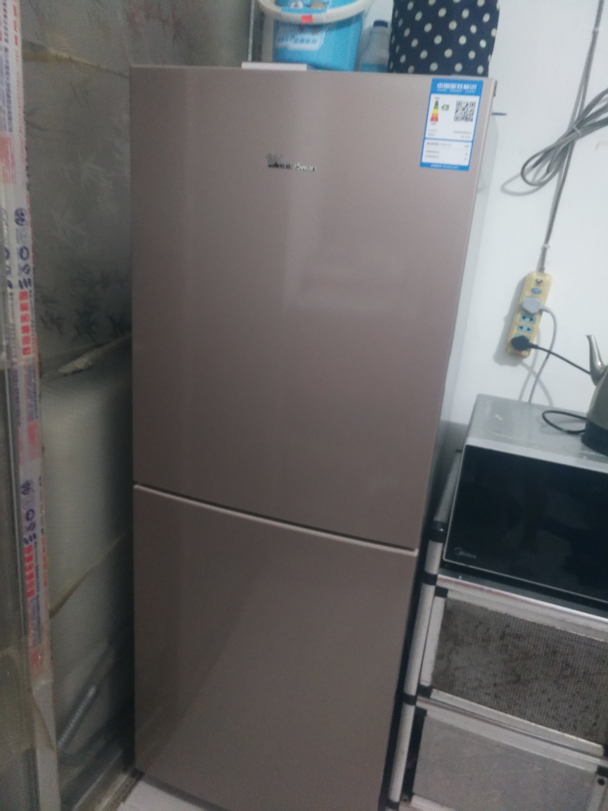 小天鹅(little swan 162升风冷双门家用小冰箱 风冷无霜铂金净味一键