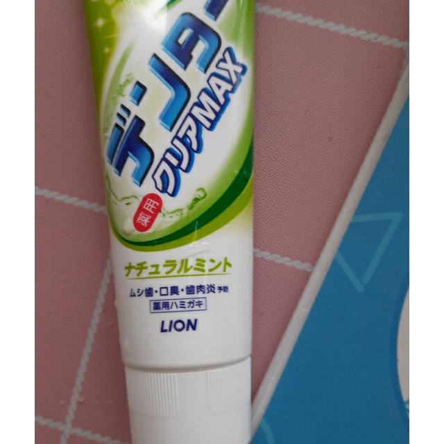 > 【健白科技】lion 狮王旗下 粒子洁净立式牙膏 自然薄荷 140g商品