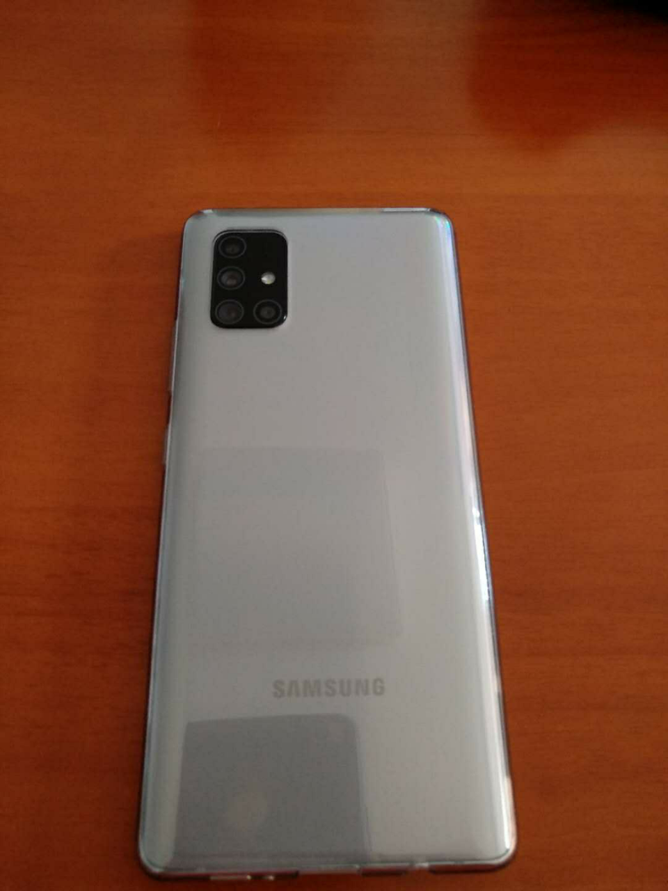 【送蓝牙耳机 贴膜 保护套】三星 galaxy a71 (sm-a7160)8gb 128gb