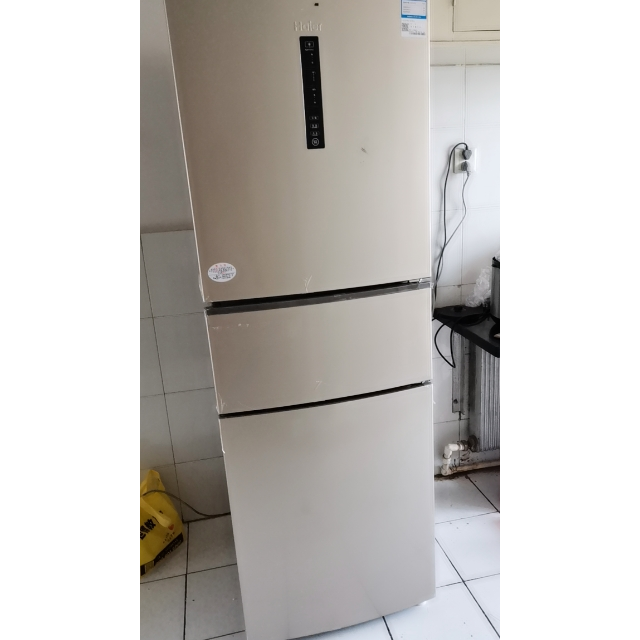 海尔haierbcd252wxps252升风冷无霜金色家用三门电冰箱节能静音抗菌