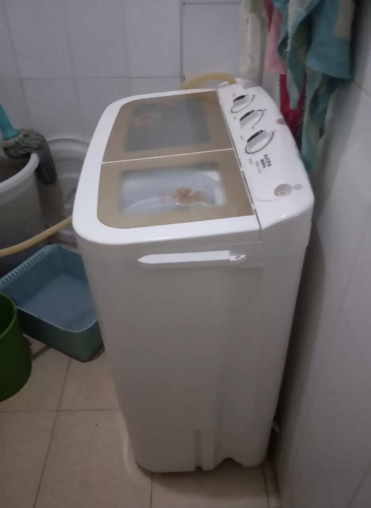 半自动洗衣机双桶6kg