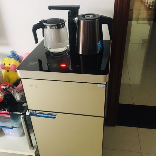 > 新飞 饮水机 yr-5-x(l2)金色 温热 茶吧机商品评价 > 外观大气,自动
