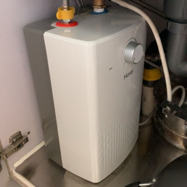 海尔haierec5u5升防电墙立式厨房储水式小厨宝高效节能热水即出防腐抗