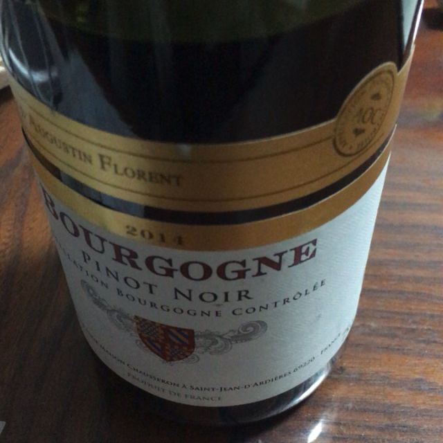 奥格斯汀勃艮第黑比诺红葡萄酒