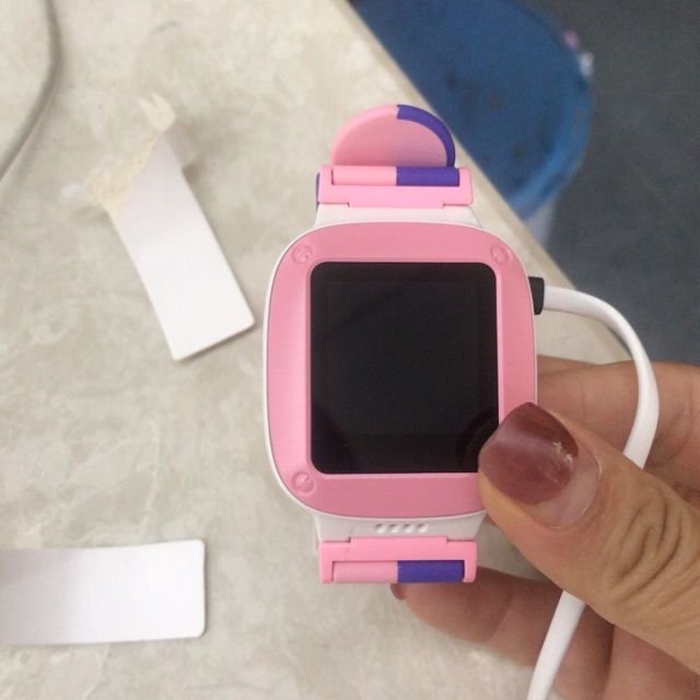 小天才电话手表y05 浅粉 快充版智能防水定位手表 学生儿童手表 位偏