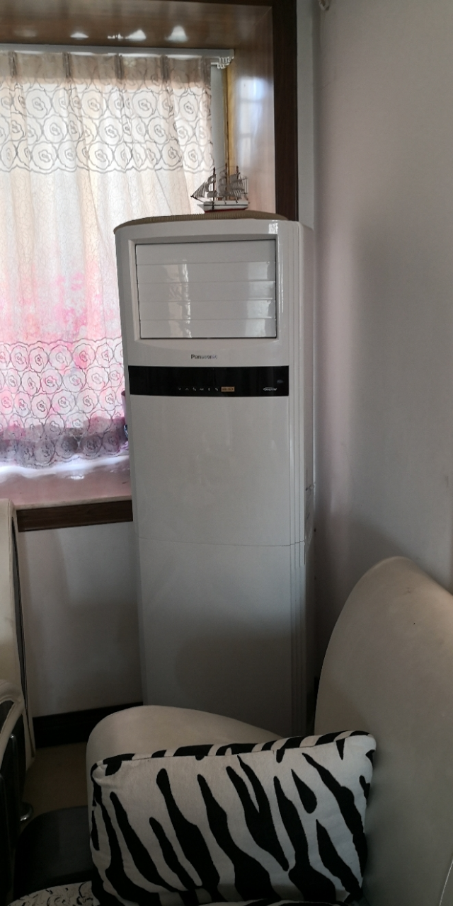 松下(panasonic) 大3匹变频立式客厅冷暖空调柜机 除湿静音 e27fk1