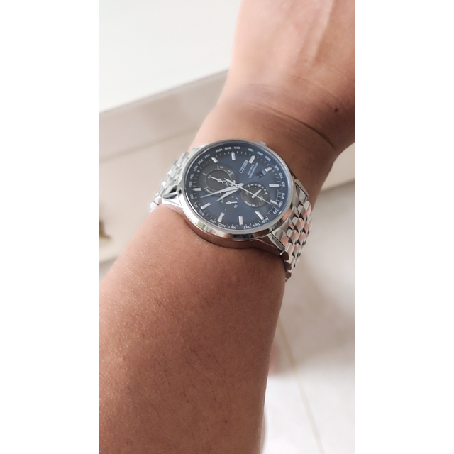 西铁城citizen光动能多局电波男士手表小牛皮表带休闲时尚日本原产