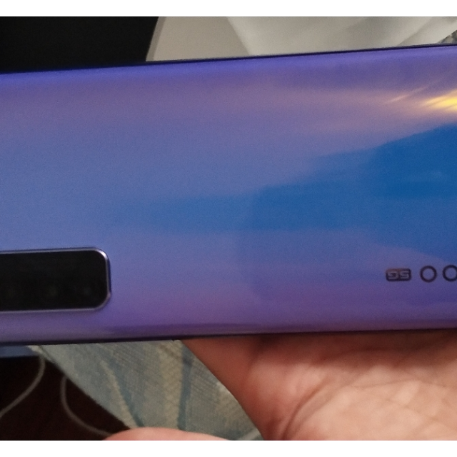 vivoiqooz15g幻彩流星6128g144hz刷新率44w快充4500mah大电池全网通5g