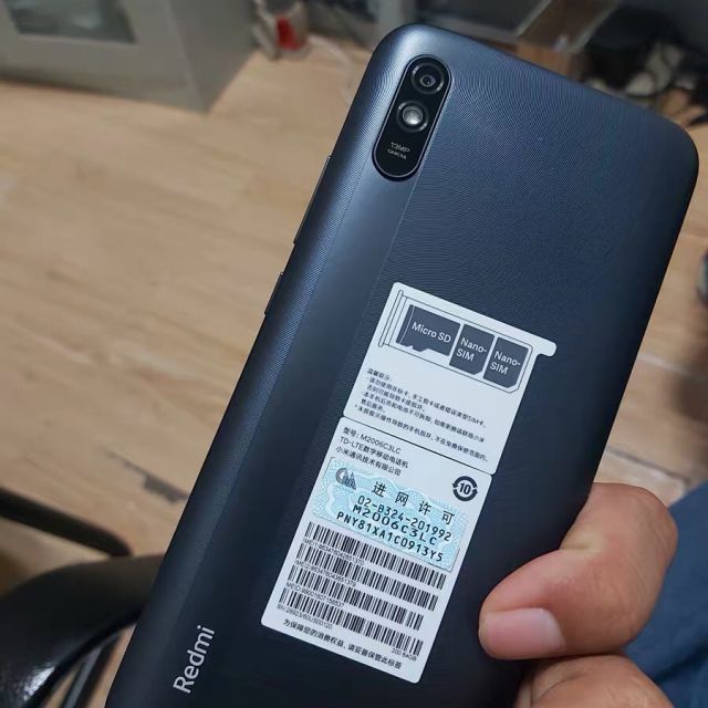 小米(mi) redmi 9a 砂石黑 4gb內存 64gb大字體大音量 ai人臉解鎖拍照