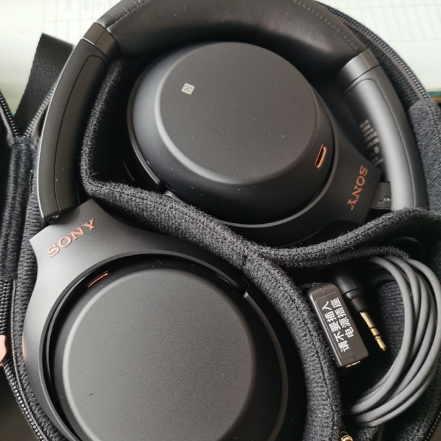 索尼(sony)wh-1000xm3 头戴式高解析度无线蓝牙降噪耳机 触控面板