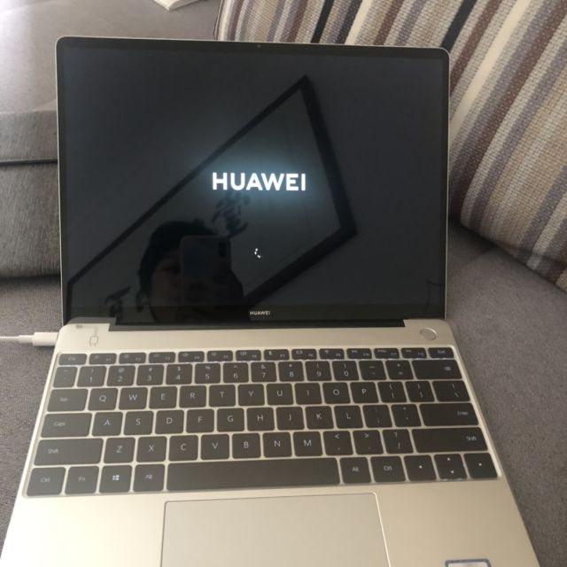 华为matebook132020款笔记本电脑i510210umx250独显16gb512gb皓月银